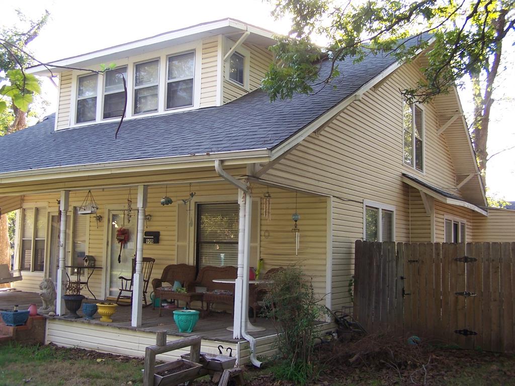 900 W Washington Street Property Photo 1