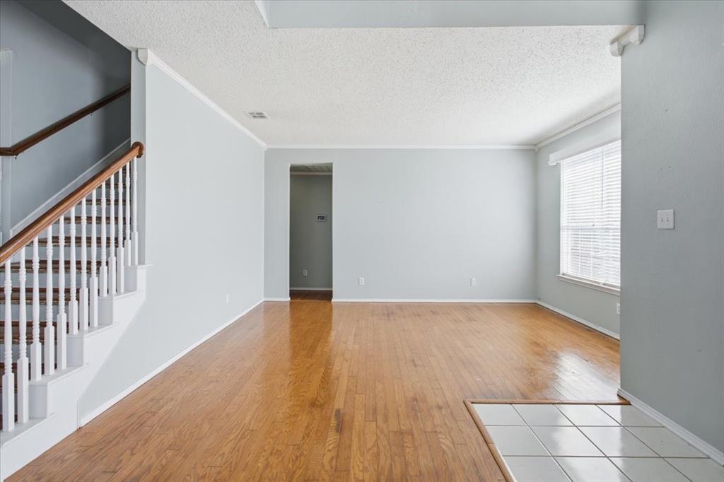 204 Newport Drive Property Photo 6