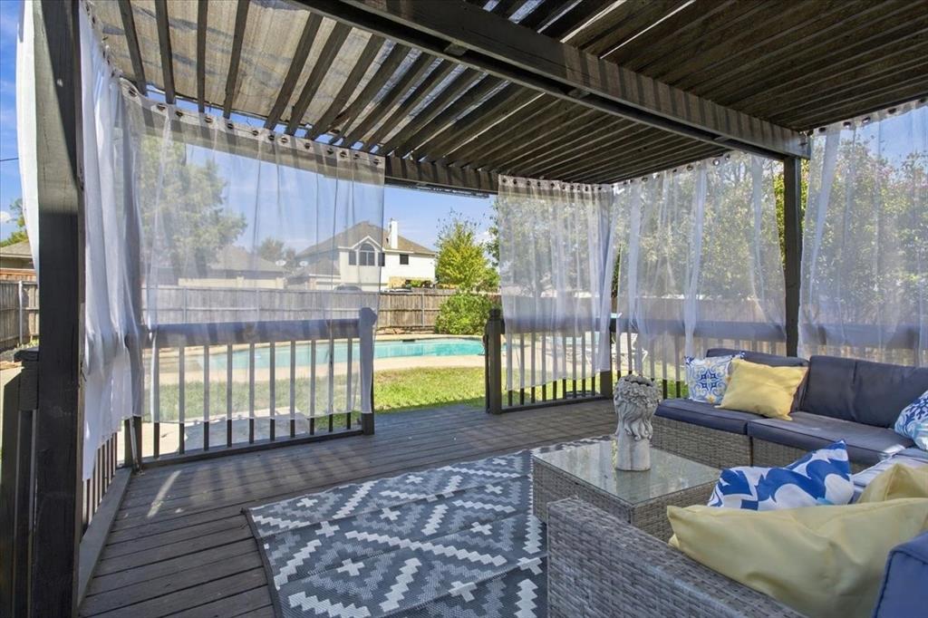 204 Newport Drive Property Photo 23