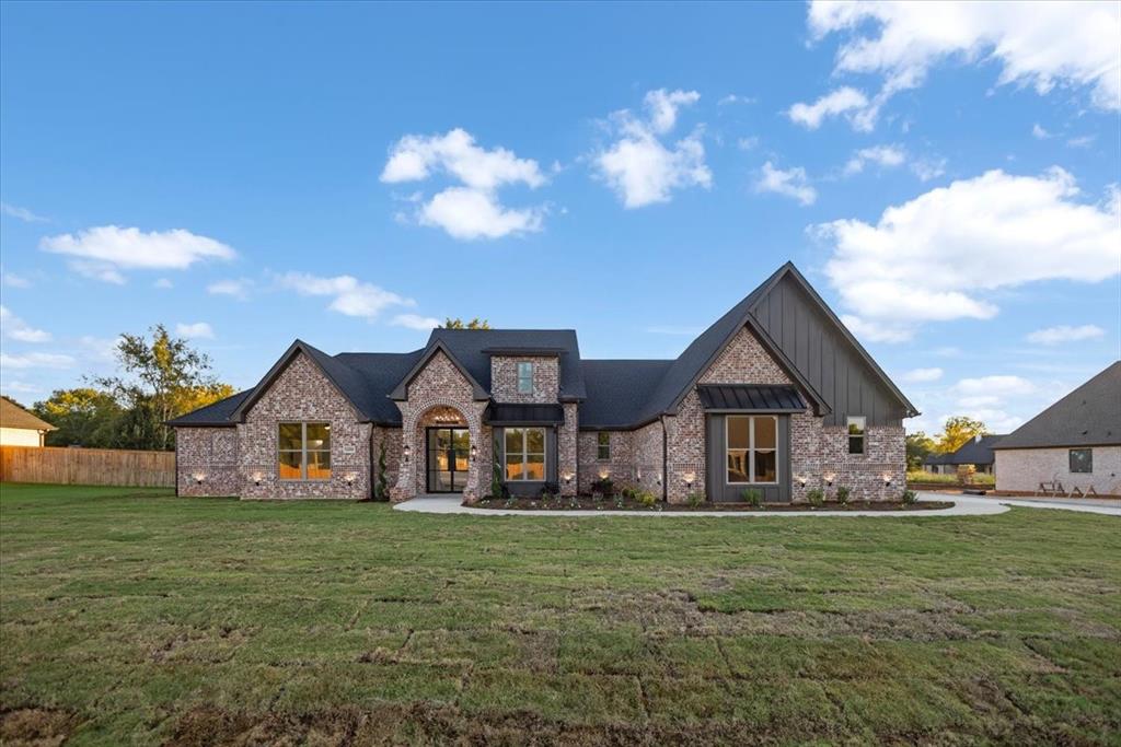 12289 Madison Crossing Property Photo 1
