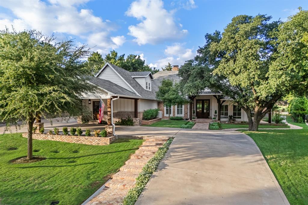 2108 Augusta Property Photo 2