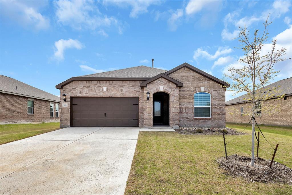 829 Calhoun Drive Property Photo 1