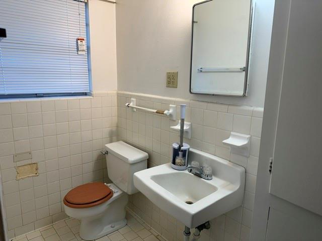 645 W 4th Street Property Photo 10