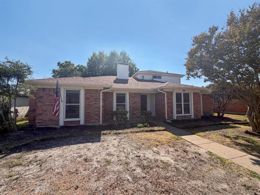 1112 Princeton Drive Property Photo 1