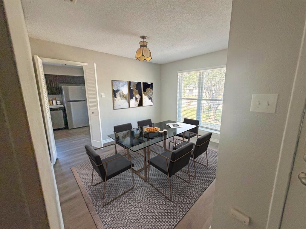 1112 Princeton Drive Property Photo 6
