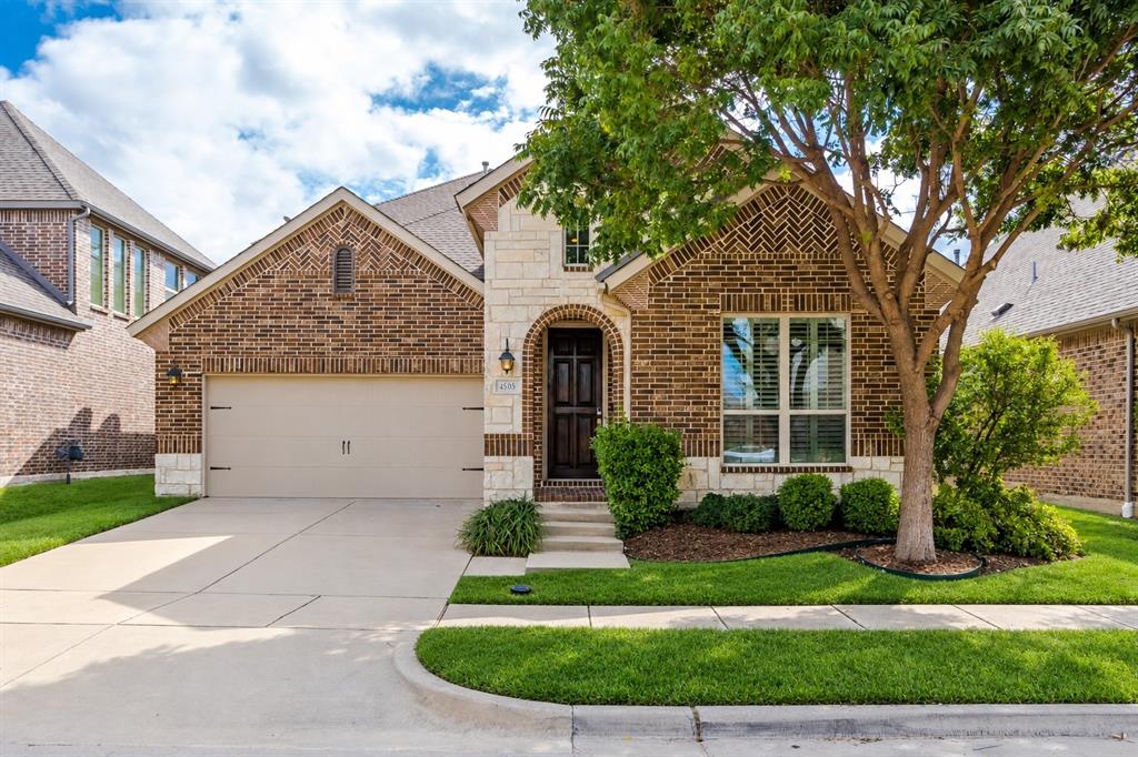 4505 Avenida Lane Property Photo 1