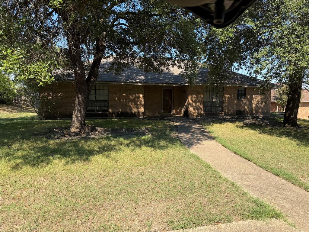 1129 Evergreen Circle