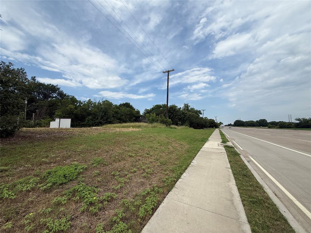 4724 E University Drive Property Photo 19