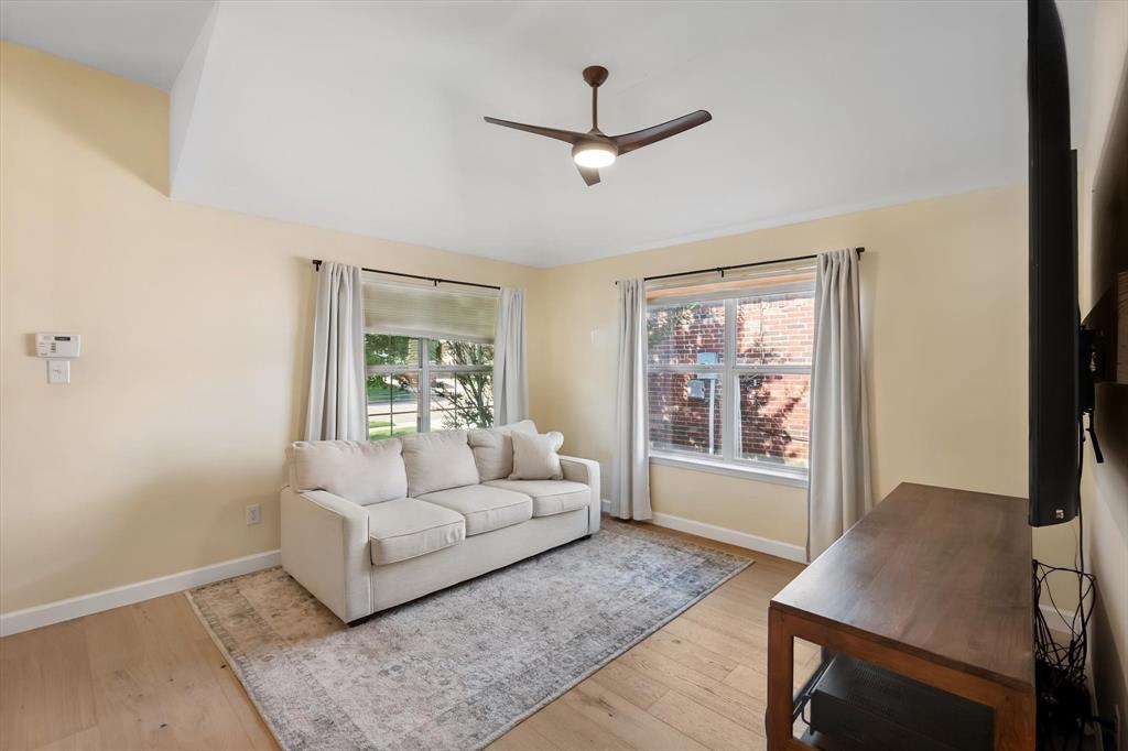 8123 Tierra Del Sol Road Property Photo 4