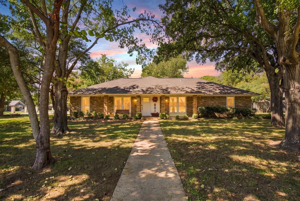 601 Cimarron Trail Property Photo 1