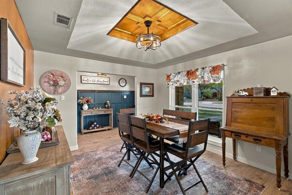 601 Cimarron Trail Property Photo 8