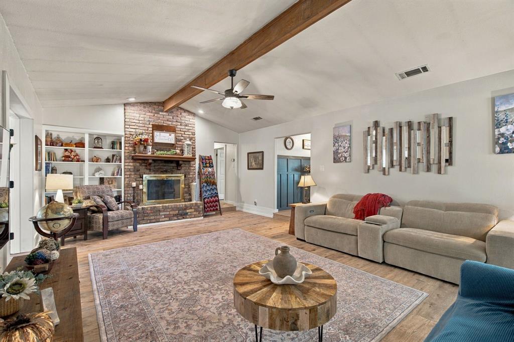 601 Cimarron Trail Property Photo 15