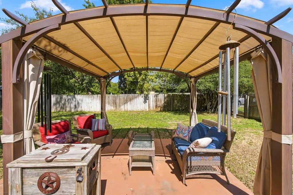 601 Cimarron Trail Property Photo 32