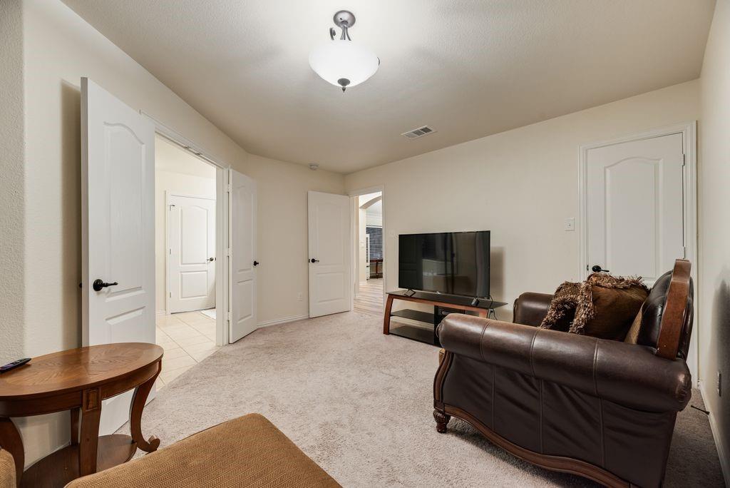 1705 Grand Meadows Drive Property Photo 19