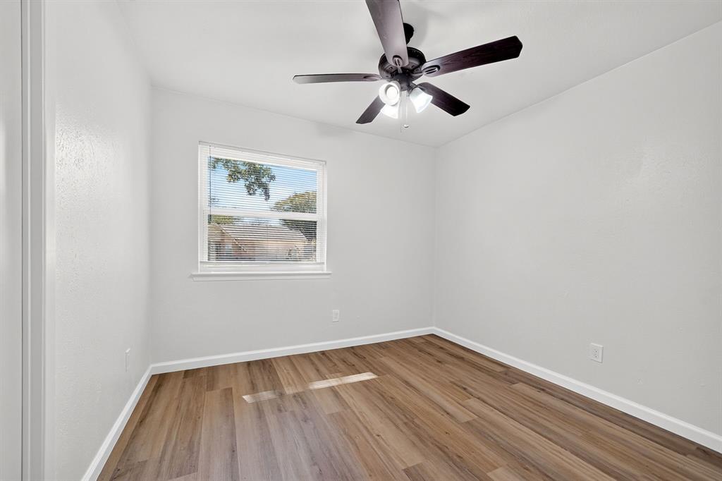 2127 Versailles Drive Property Photo 18