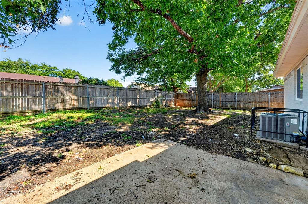 2127 Versailles Drive Property Photo 29