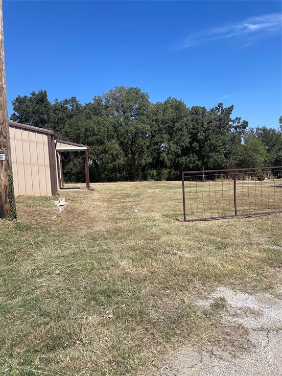 9990 Mineral Wells Highway Property Photo 16