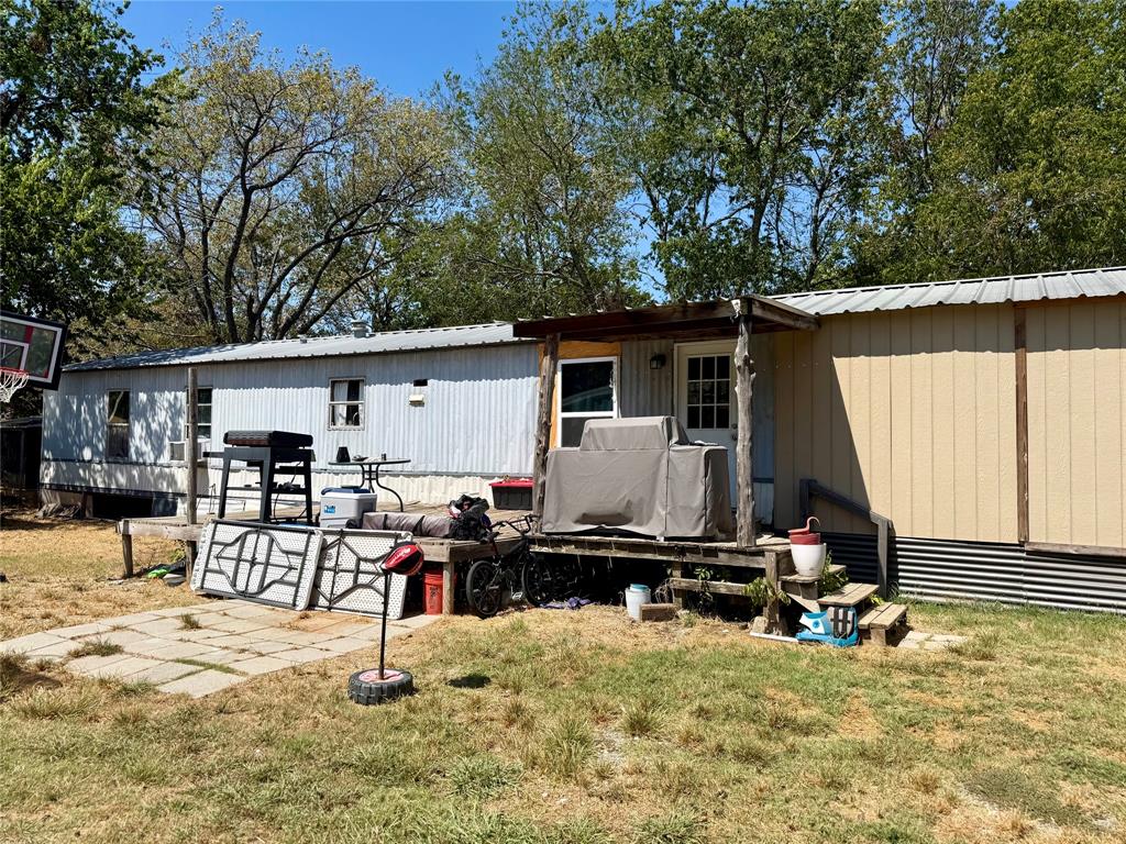708 Lincoln Street Property Photo 1