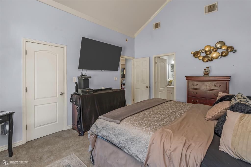 601 Alex Way Property Photo 12