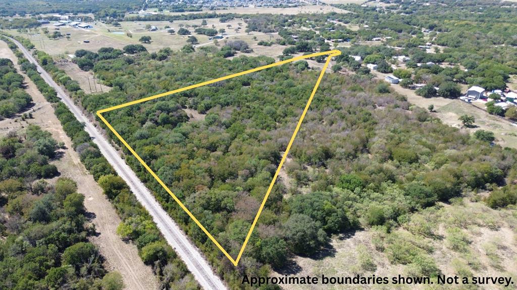 3707 Bob White Court Property Photo 4