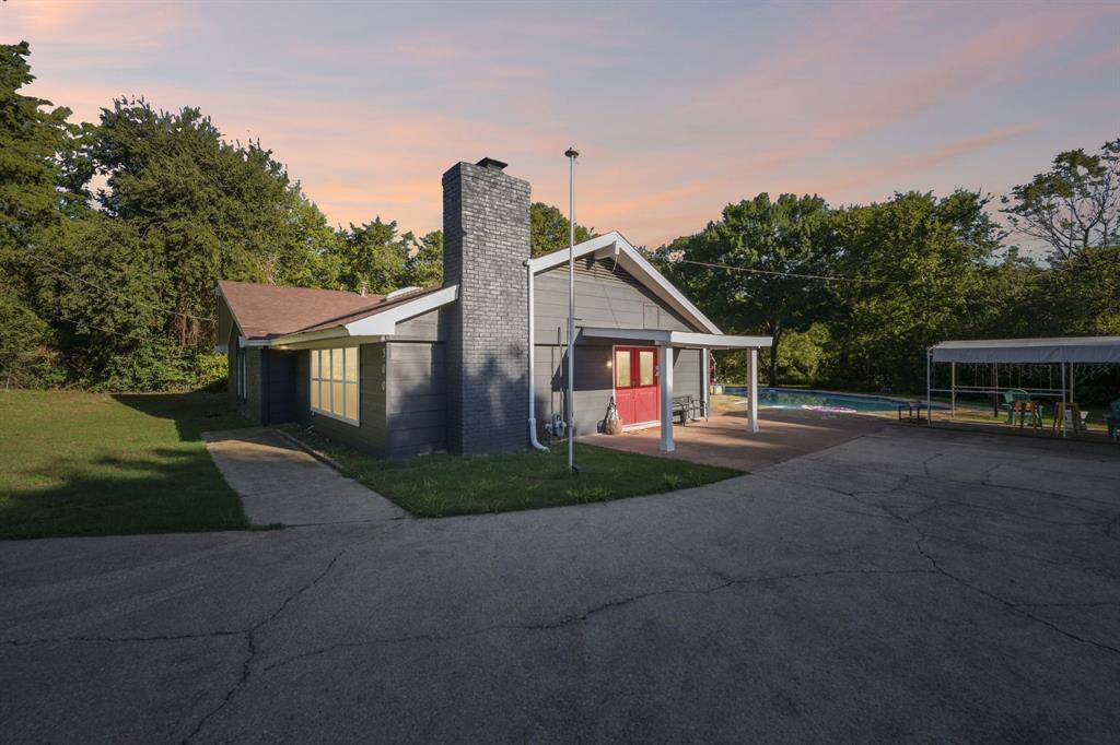 500 Spinner Road Property Photo 1