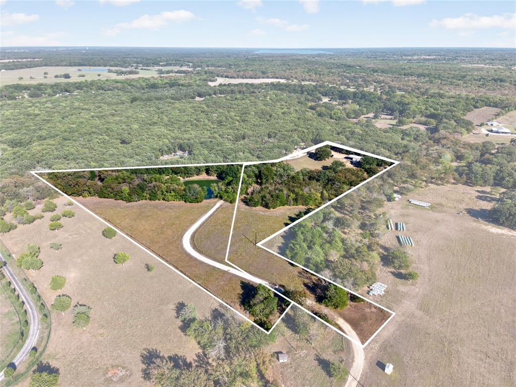 1747 Willie Dennis Road Property Photo 1