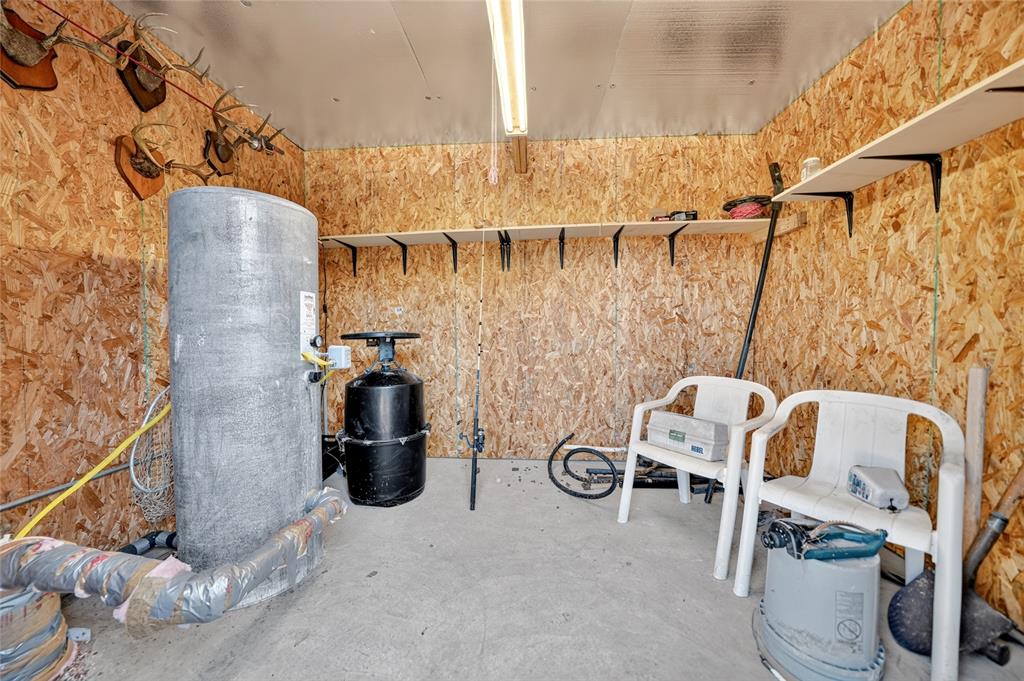 1747 Willie Dennis Road Property Photo 11