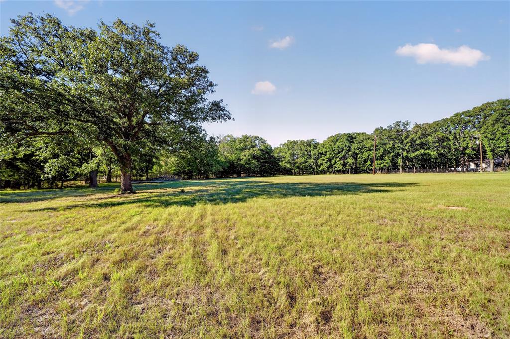 1747 Willie Dennis Road Property Photo 18