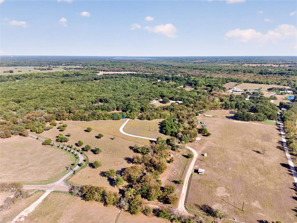 1747 Willie Dennis Road Property Photo 23