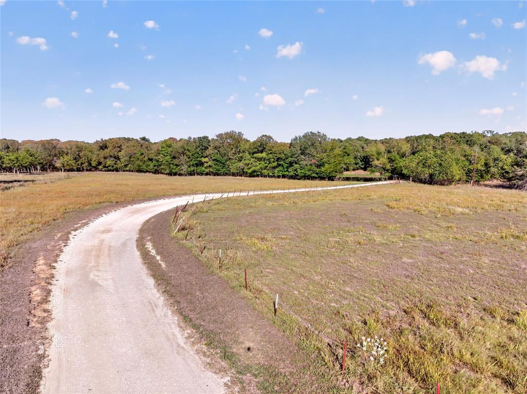 1747 Willie Dennis Road Property Photo 25