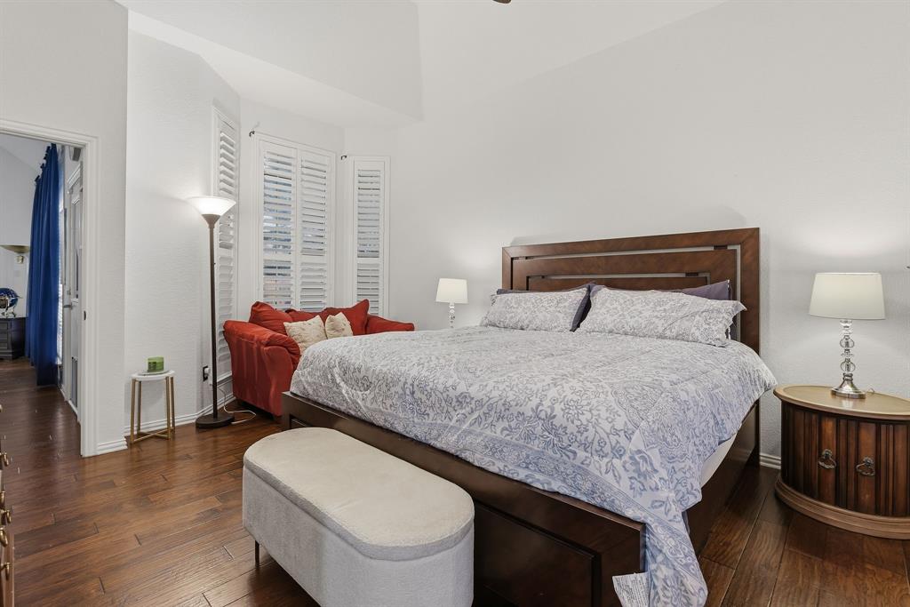 5104 Teddington Park Drive Property Photo 19