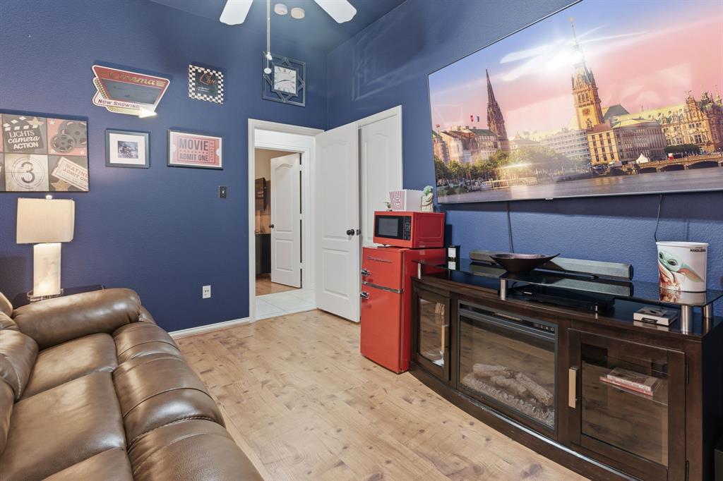 5104 Teddington Park Drive Property Photo 29