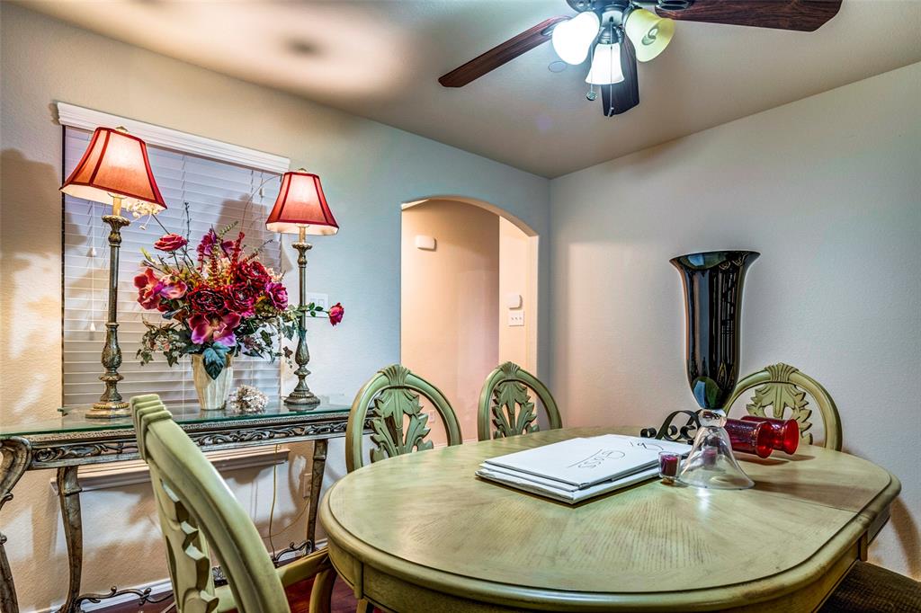 1040 Lucy Lane Property Photo 6