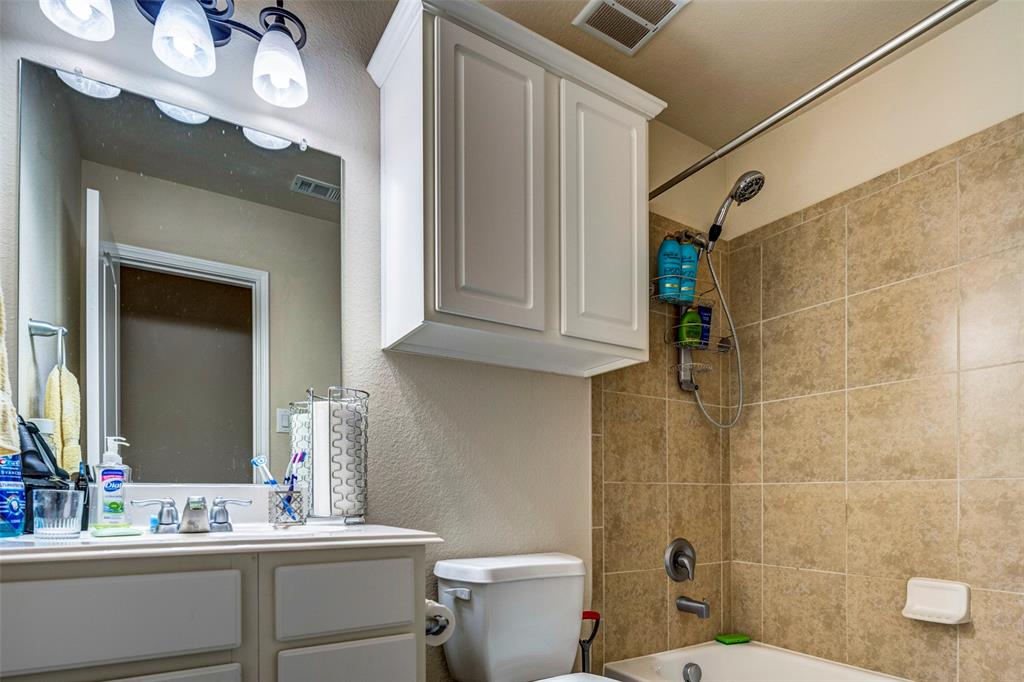 1040 Lucy Lane Property Photo 27
