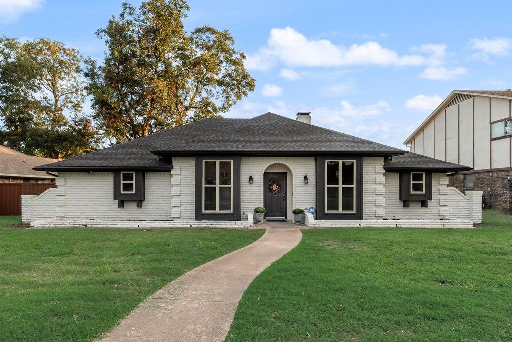 5864 Winding Woods Trail Property Photo 1