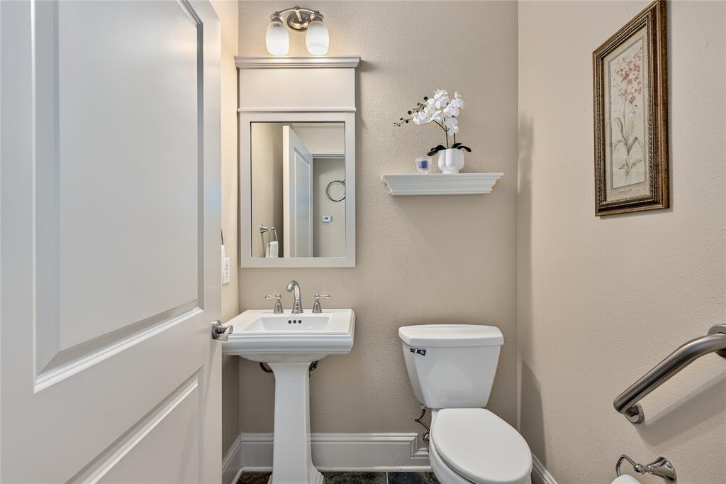 8820 Dewland Drive 3204 Property Photo 22