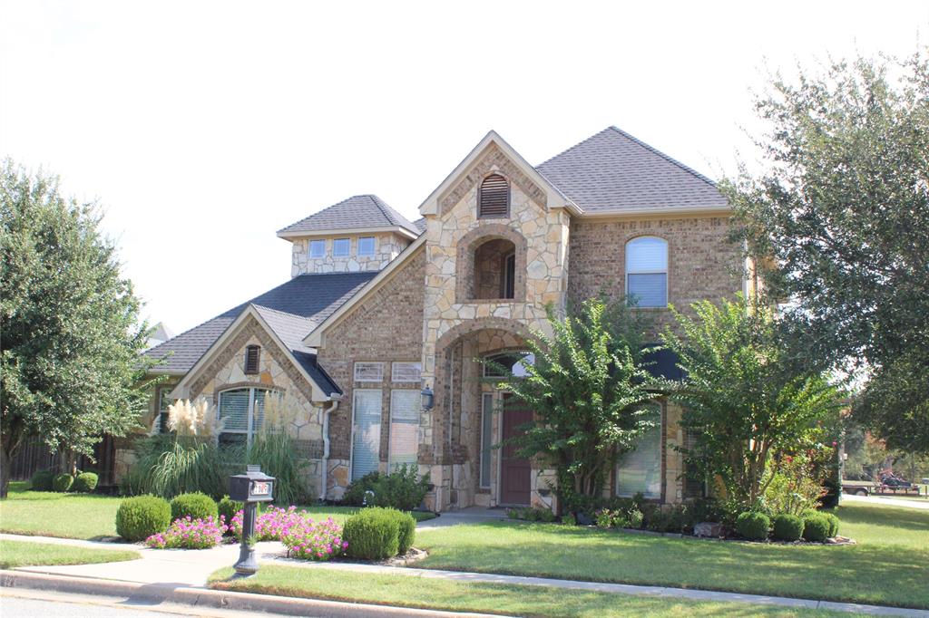 1139 Fountain Creek Boulevard Property Photo 1