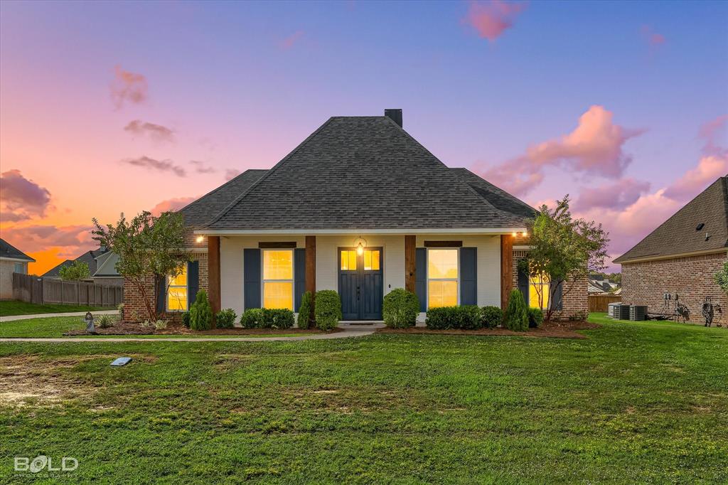 311 Donna Lane Property Photo 1