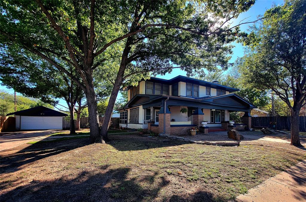 1835 S 7th Street Property Photo 2