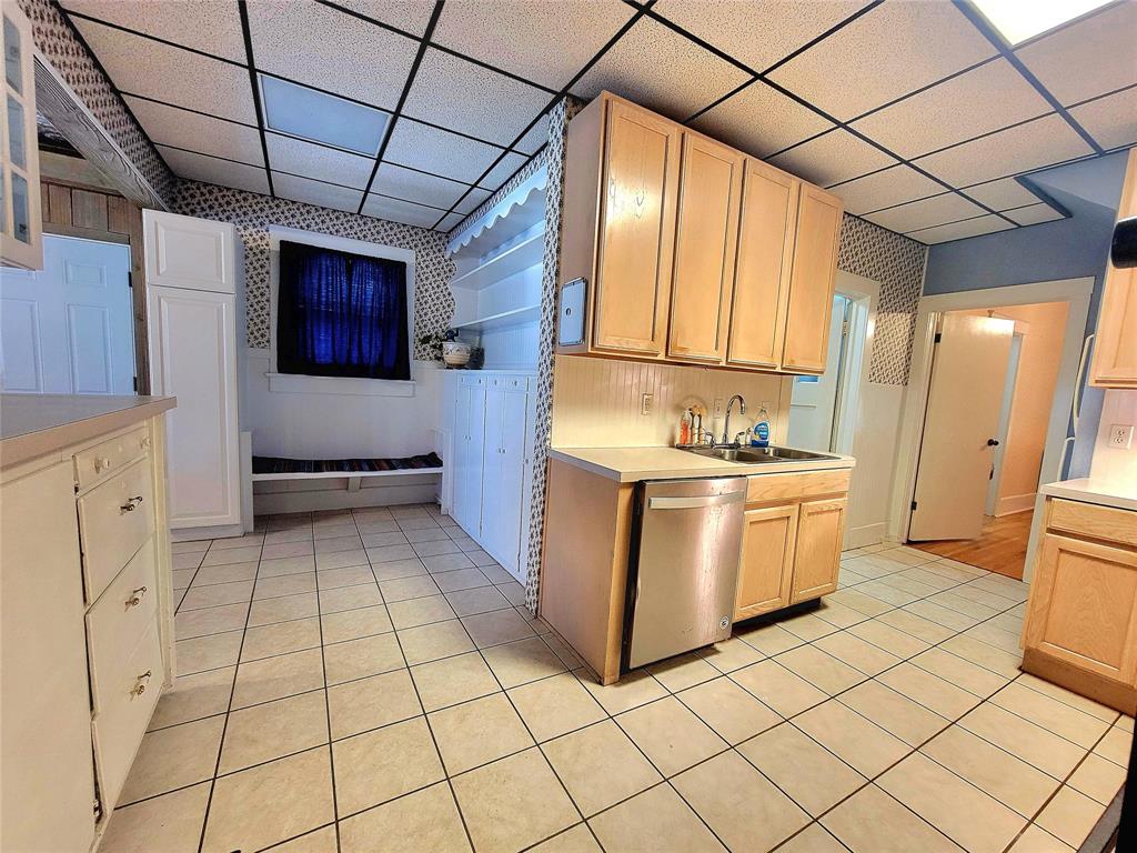 1835 S 7th Street Property Photo 8