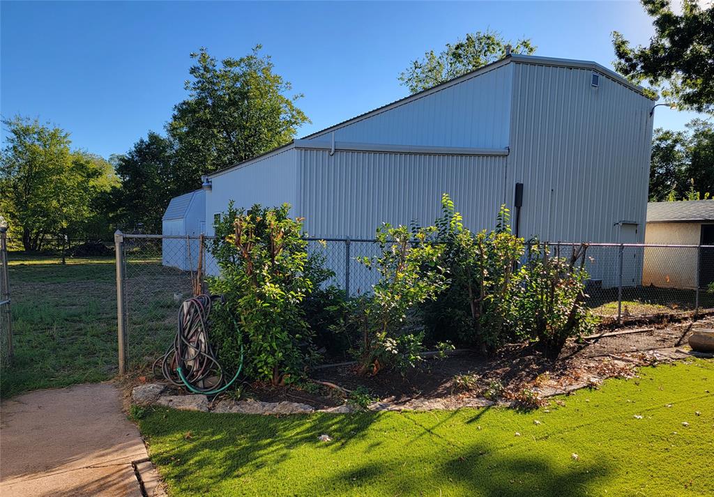 1835 S 7th Street Property Photo 28