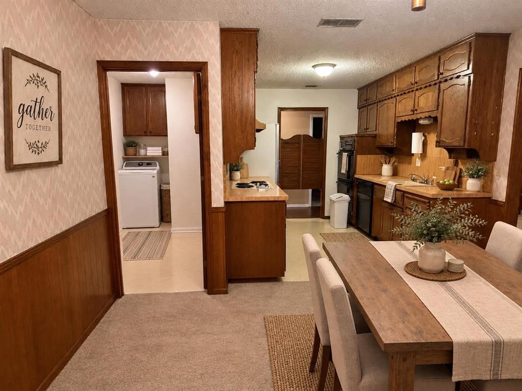 2112 River Bend Road Property Photo 4