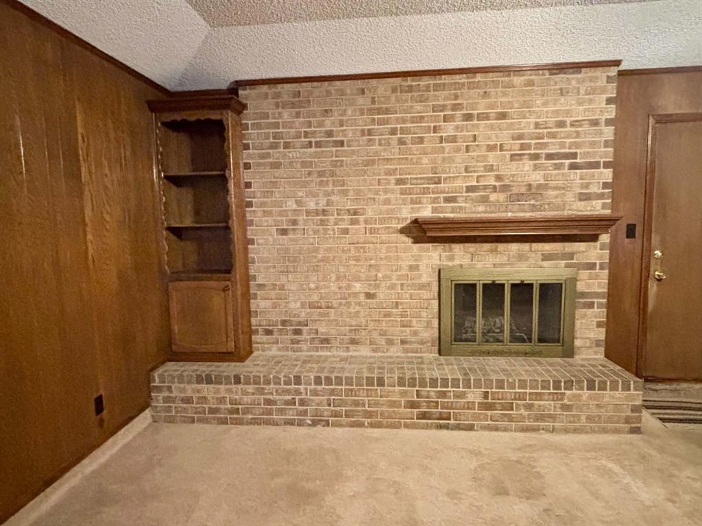 2112 River Bend Road Property Photo 8