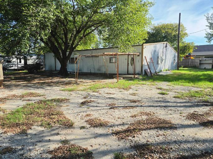 206 N Stadium Drive Property Photo 1