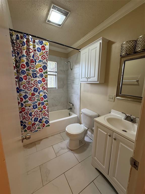 1228 C C Sandidge Road Property Photo 11