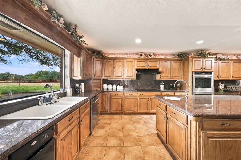 1900 County Road 461 Property Photo 16