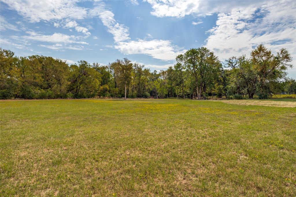 279 Lakeview Drive Property Photo 7