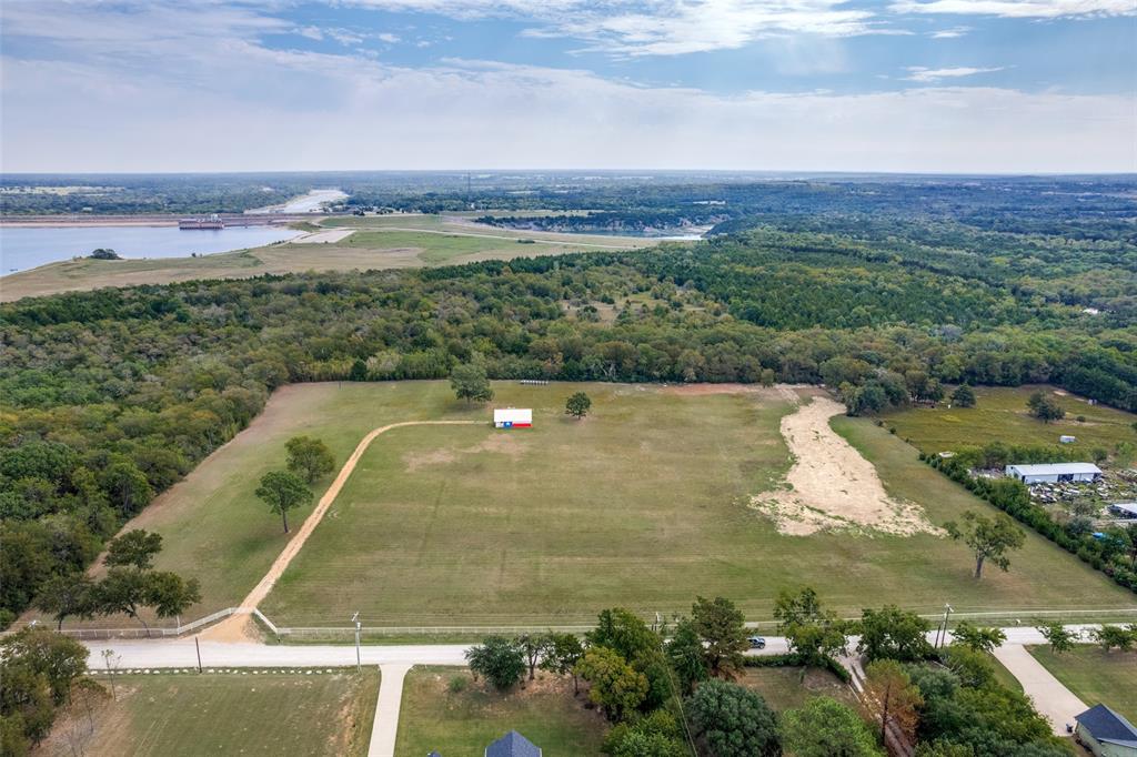 279 Lakeview Drive Property Photo 13