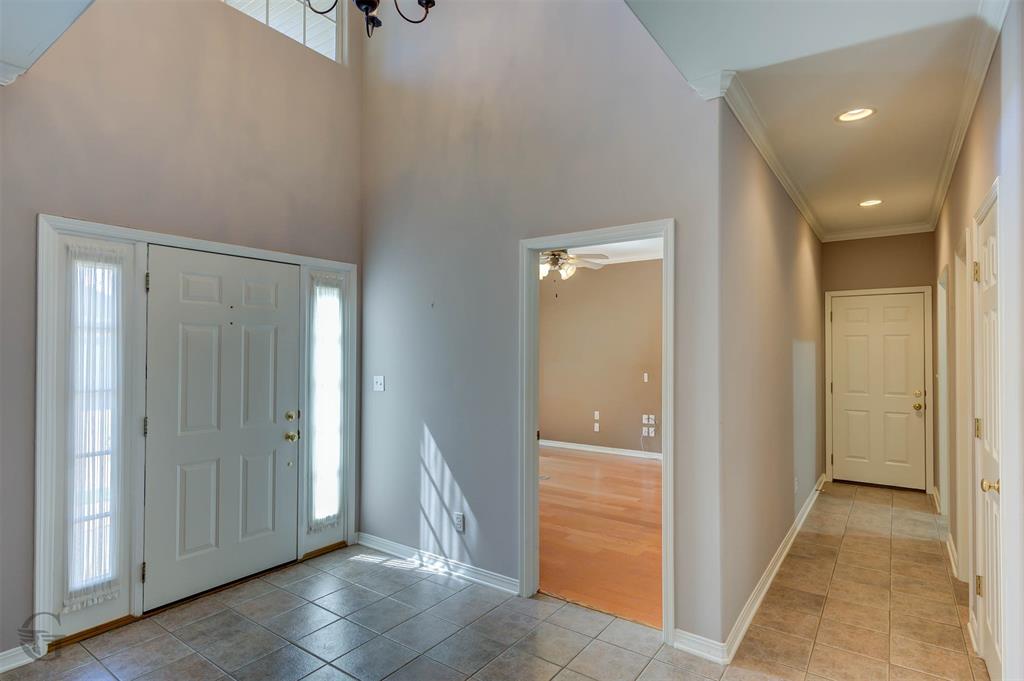 156 Oscar Lane Property Photo 4