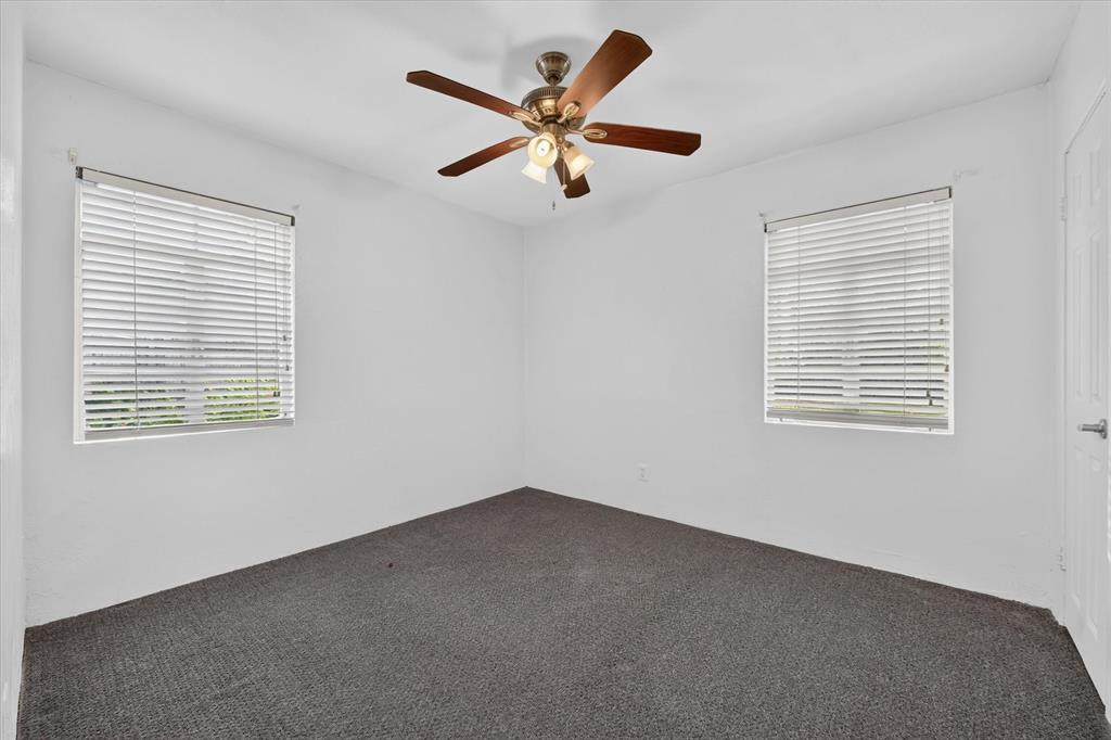 1029 Coit Street Property Photo 17